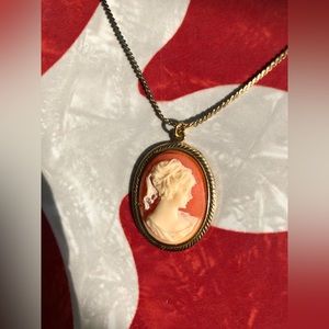 Cameo Pendant Necklace